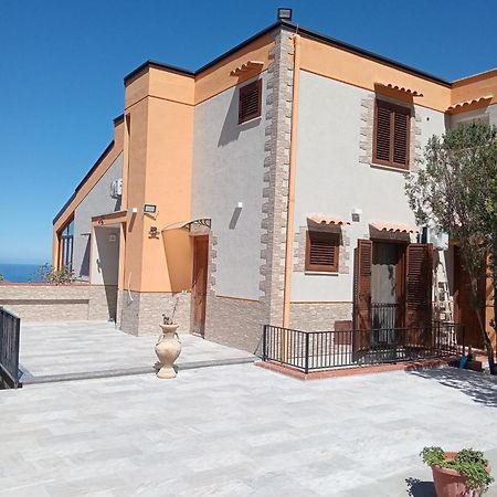 טראביה Casa Vacanze Butterfly מראה חיצוני תמונה